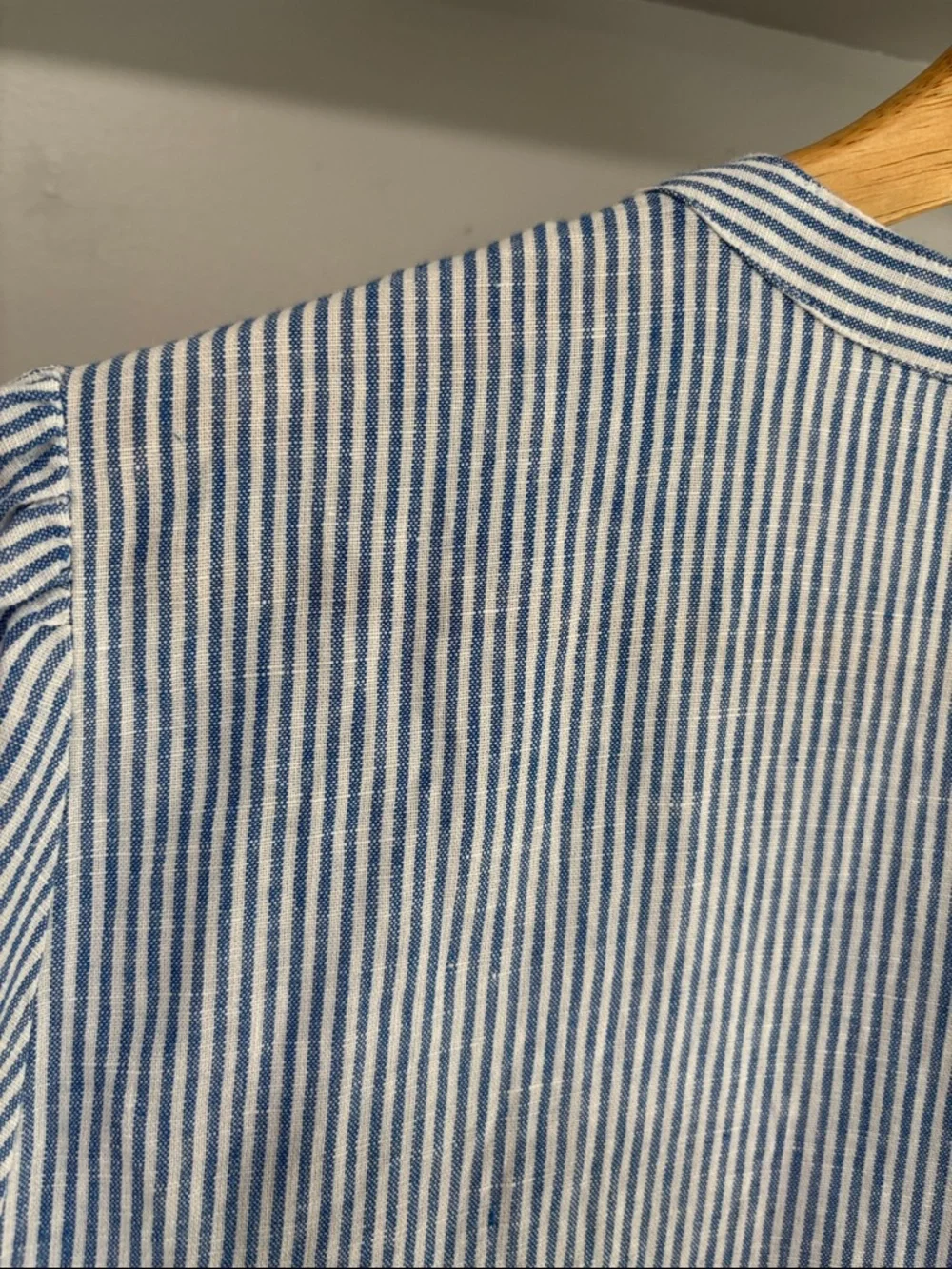 J. Crew Linen Blend Poplin Puff Sleeve Ruffle Top, Size L, New without Tag